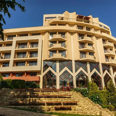 Park Hotel Odessos-3